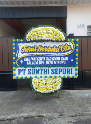 Papan Bunga Duka di Pakusari